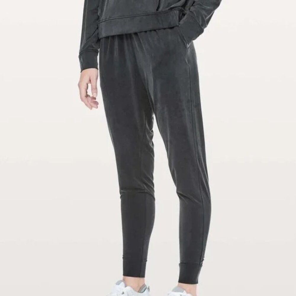 Lululemon Lab NEW NWT Black Schema Joggers - Picture 2 of 9